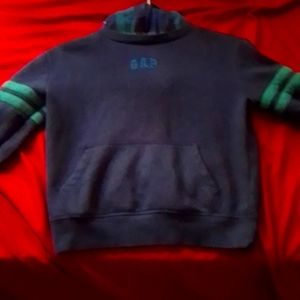 A kids cap sweater